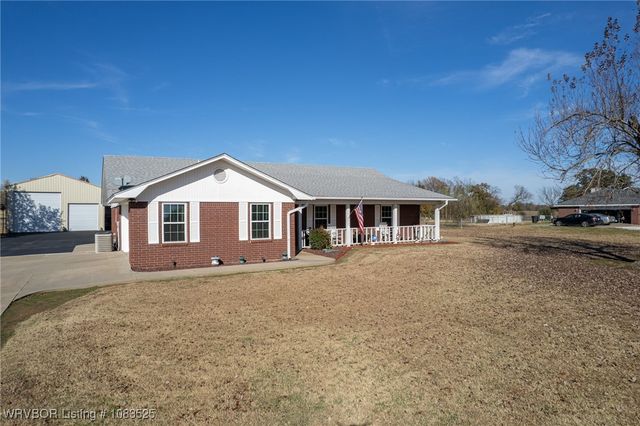 474377 1130 Road, Muldrow, OK 74948