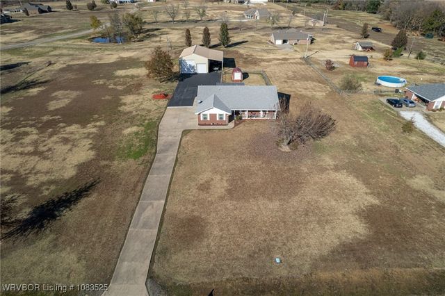 474377 1130 Road, Muldrow, OK 74948