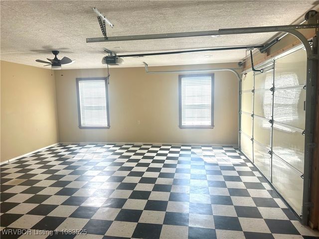 474377 1130 Road, Muldrow, OK 74948