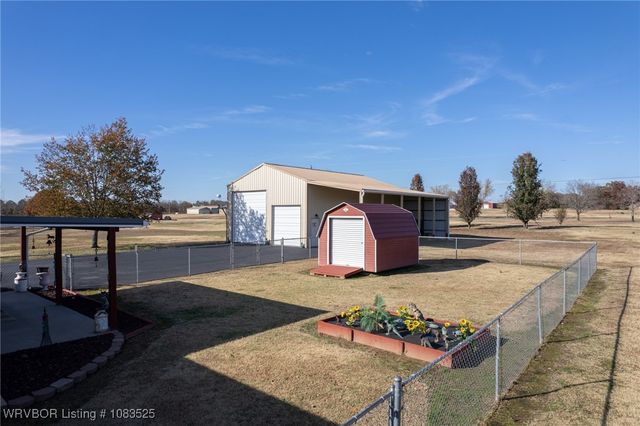 474377 1130 Road, Muldrow, OK 74948