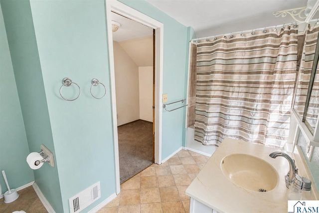 521 Park Lane, Mankato, MN 56001