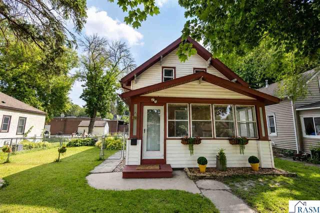 521 Park Lane, Mankato, MN 56001