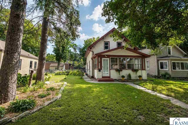 521 Park Lane, Mankato, MN 56001