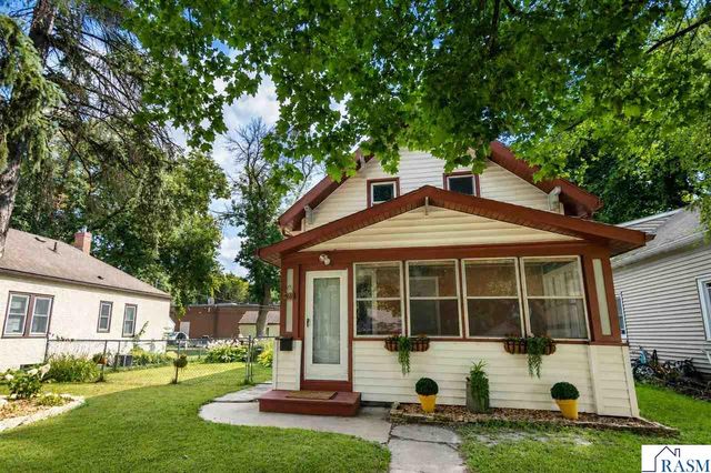 521 Park Lane, Mankato, MN 56001