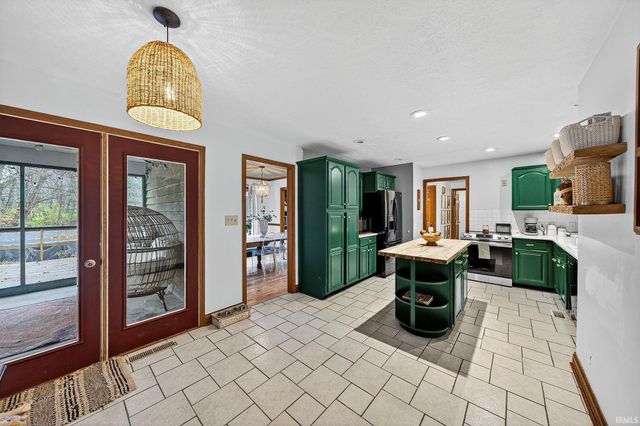 15061 Yorkshire Drive, Plymouth, IN 46563