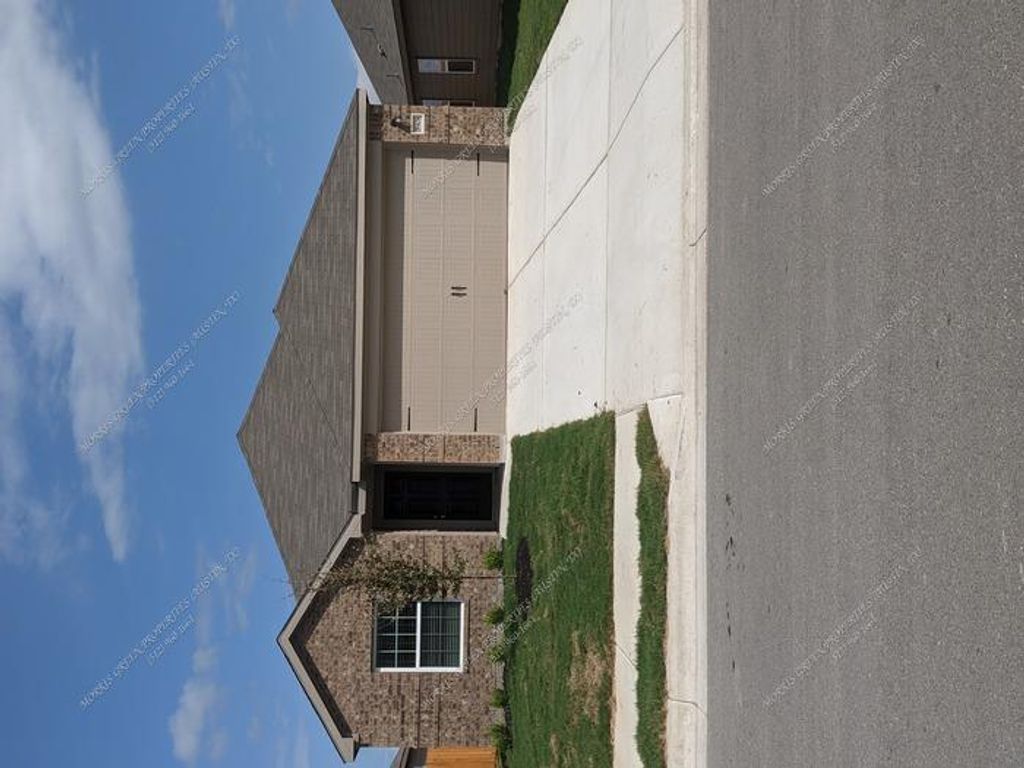 18908 Speculator LN, Elgin, TX 78621