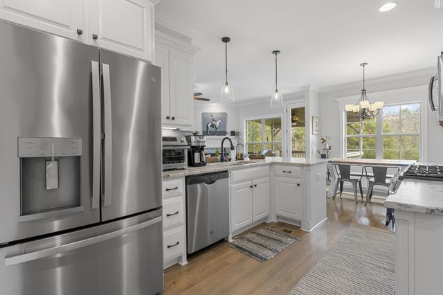 193 Karen Dr, Mount Juliet, TN 37122