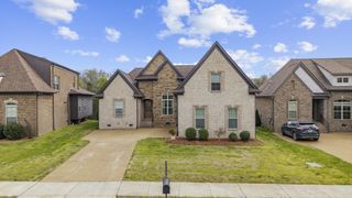 193 Karen Dr, Mount Juliet, TN 37122