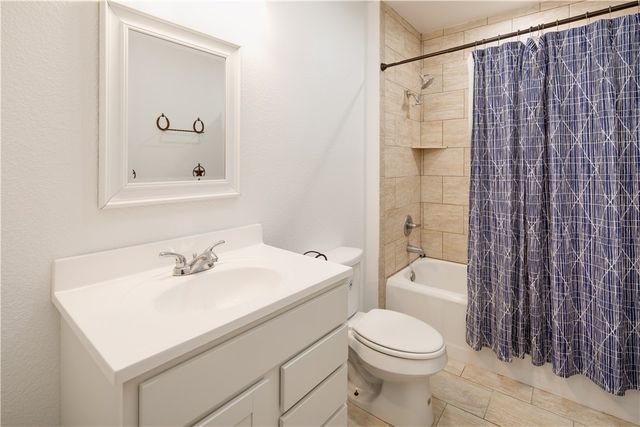1204 East 28th Street, Bryan, TX 77803