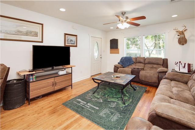 1204 East 28th Street, Bryan, TX 77803