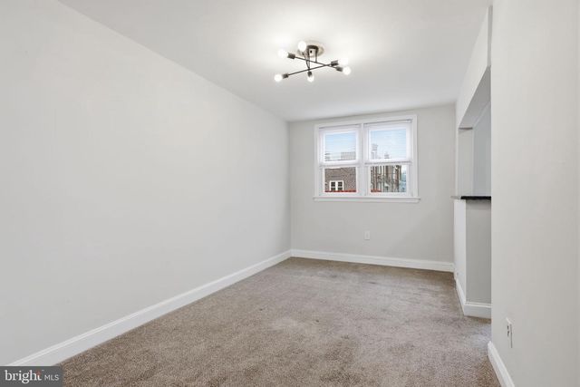 18 GLENHAVEN RD, Glenolden, PA 19036