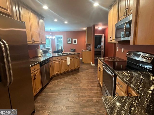 7059 Brigade Court, Villa Rica, GA 30180