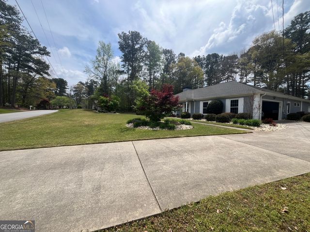 7059 Brigade Court, Villa Rica, GA 30180