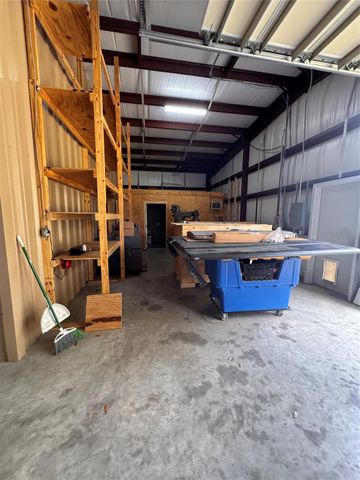 6907 Fm 2403 Rd A, Alvin, TX 77511