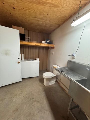 6907 Fm 2403 Rd A, Alvin, TX 77511