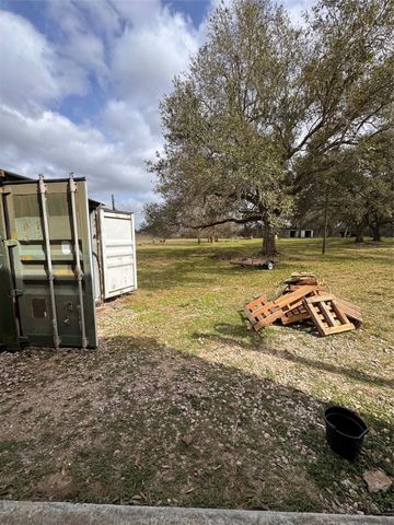 6907 Fm 2403 Rd A, Alvin, TX 77511