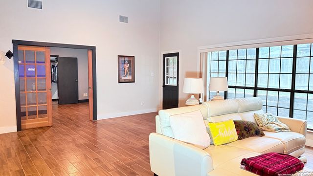 2513 Newning, Schertz, TX 78154