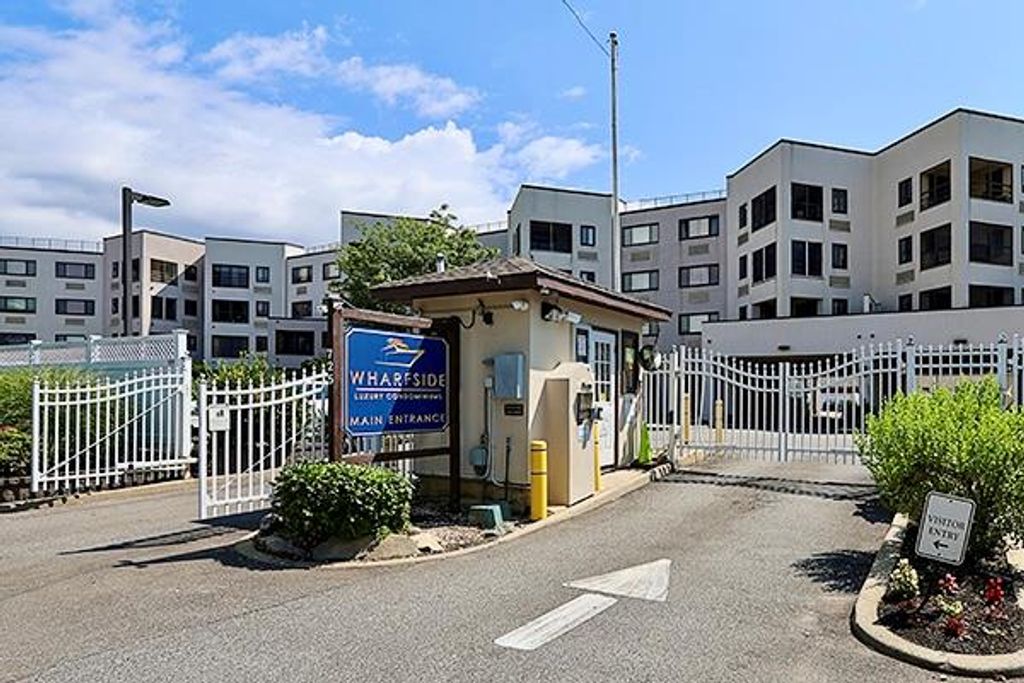 725 Miller Avenue 137, Freeport, NY 11520