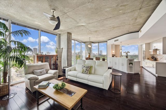 5925 Almeda Road 11218, Houston, TX 77004