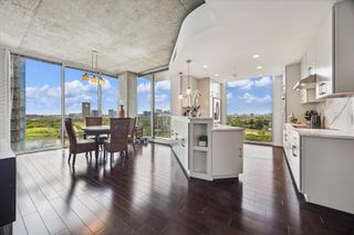 5925 Almeda Road 11218, Houston, TX 77004