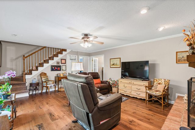 350 COUNTRY CLUB RD, Unincorporated, TN 38068