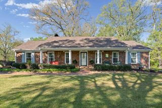 350 COUNTRY CLUB RD, Unincorporated, TN 38068