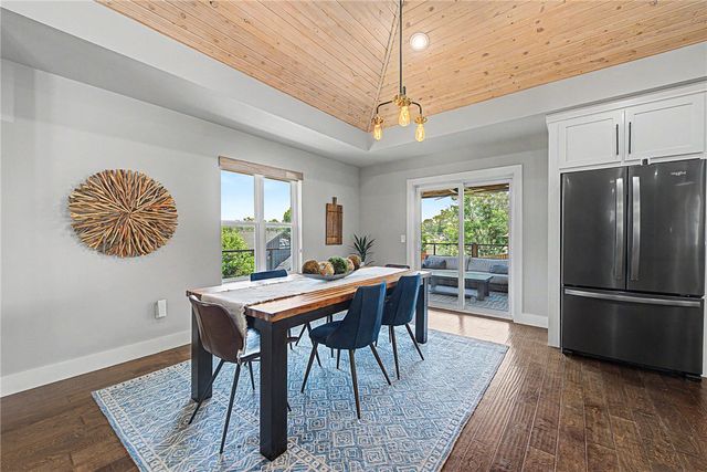 1325 Quail Run Circle, Bentonville, AR 72712