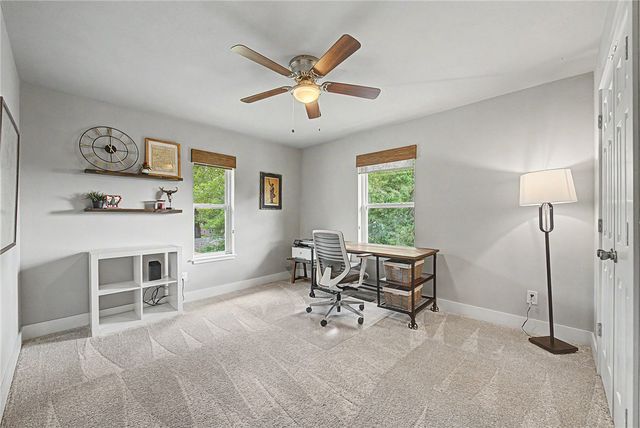 1325 Quail Run Circle, Bentonville, AR 72712