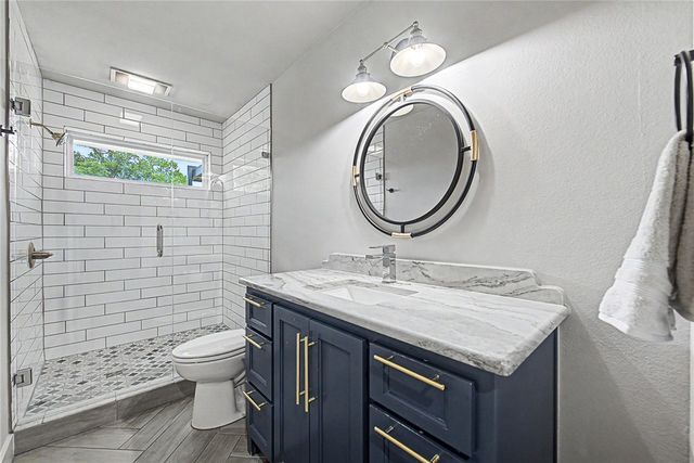 1325 Quail Run Circle, Bentonville, AR 72712