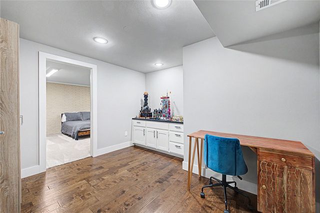 1325 Quail Run Circle, Bentonville, AR 72712