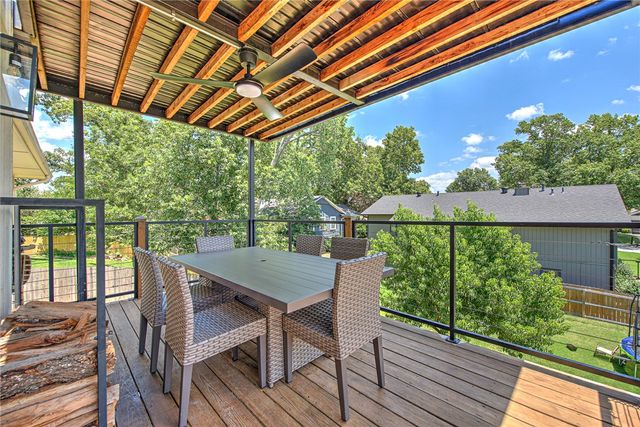 1325 Quail Run Circle, Bentonville, AR 72712