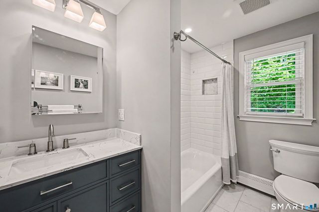 11 Klondike Avenue, Stamford, CT 06907