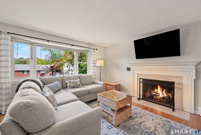 11 Klondike Avenue, Stamford, CT 06907