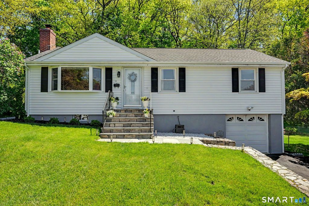 11 Klondike Avenue, Stamford, CT 06907