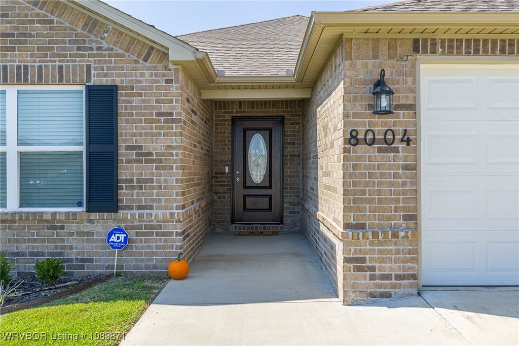 8004 Dogwood Drive, Fort Smith, AR 72916