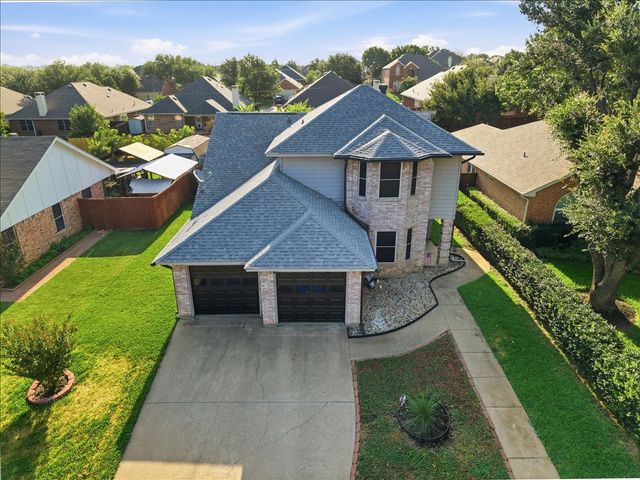 407 Nita Lane, Euless, TX 76040