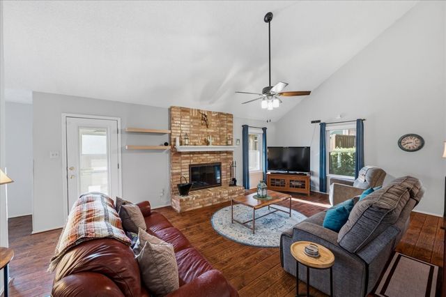 407 Nita Lane, Euless, TX 76040