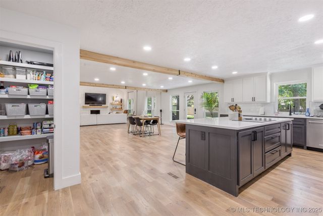 10123 S Urbana Avenue, Tulsa, OK 74137