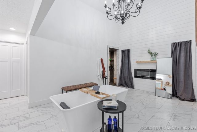 10123 S Urbana Avenue, Tulsa, OK 74137