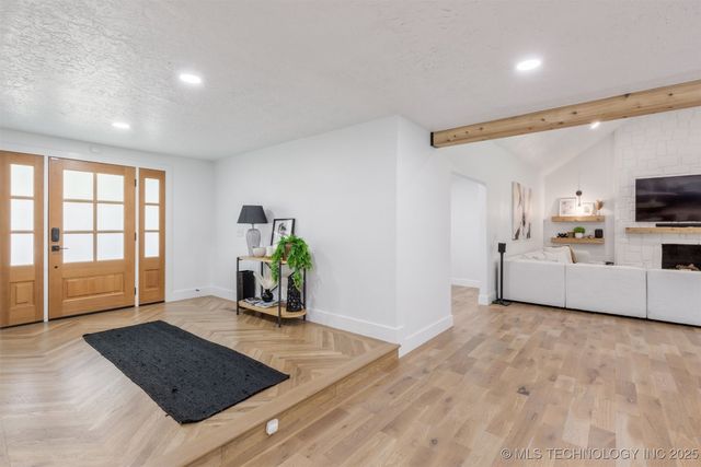 10123 S Urbana Avenue, Tulsa, OK 74137