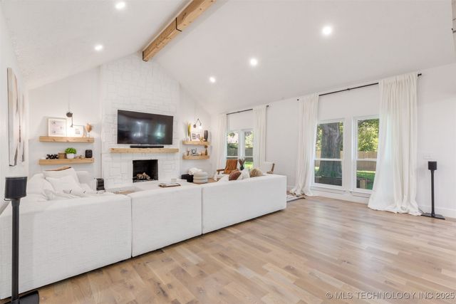 10123 S Urbana Avenue, Tulsa, OK 74137