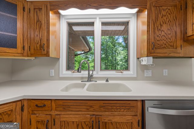 721 Scenic Drive, Toccoa, GA 30577