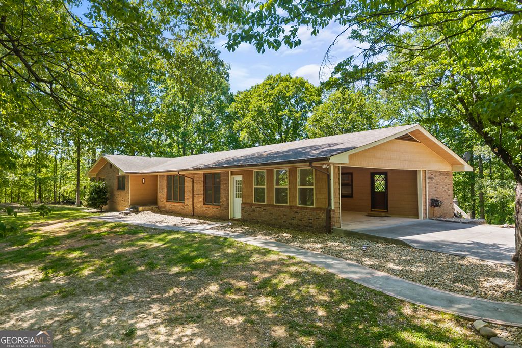 721 Scenic Drive, Toccoa, GA 30577
