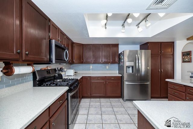 2291 W 12 LN, Yuma, AZ 85364