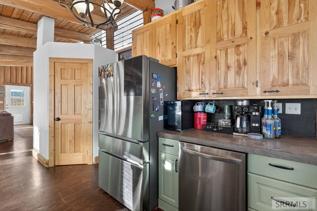 Image 13 of property listing at 1686 E Harkness Canyon Road, Mccammon, ID 83250