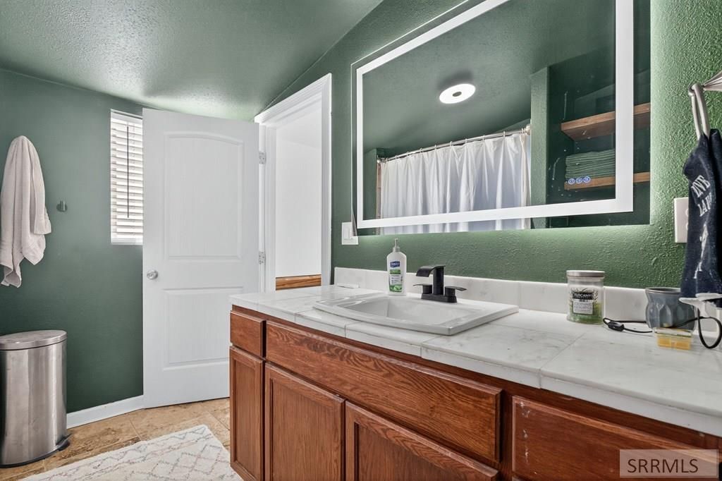 Image 25 of property listing at 1686 E Harkness Canyon Road, Mccammon, ID 83250