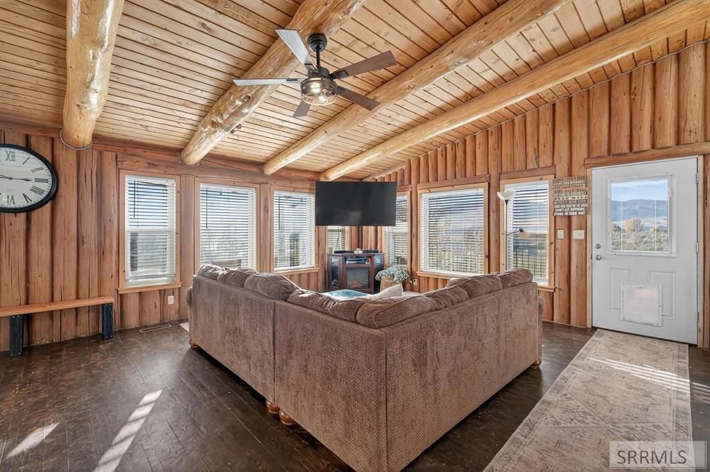 Image 5 of property listing at 1686 E Harkness Canyon Road, Mccammon, ID 83250