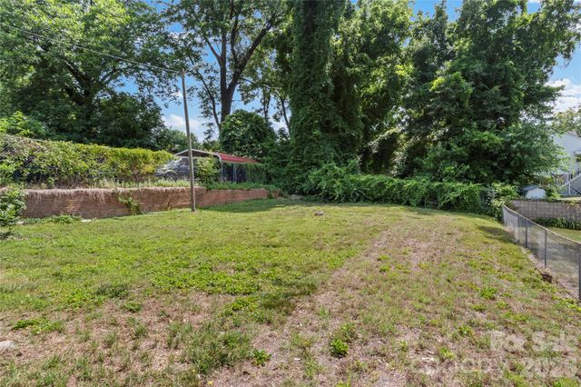 2805 Bon Air Avenue, Winston Salem, NC 27105
