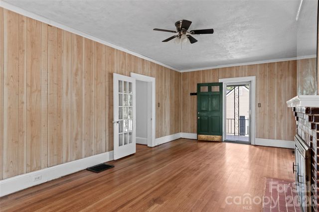 2805 Bon Air Avenue, Winston Salem, NC 27105