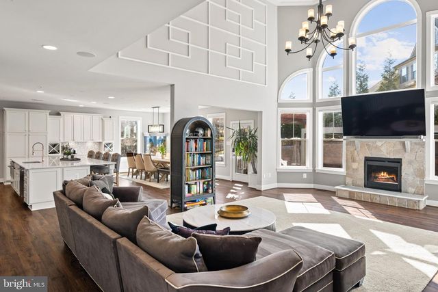 1107 COWPENS AVE, Towson, MD 21286